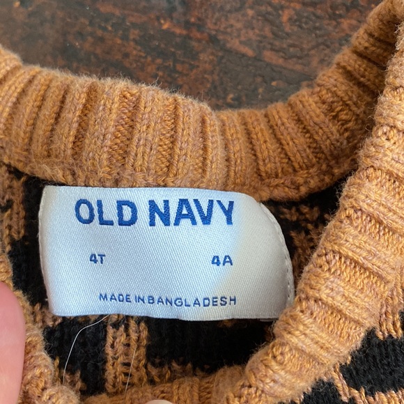 Old Navy size 4t - Picture 2 of 3